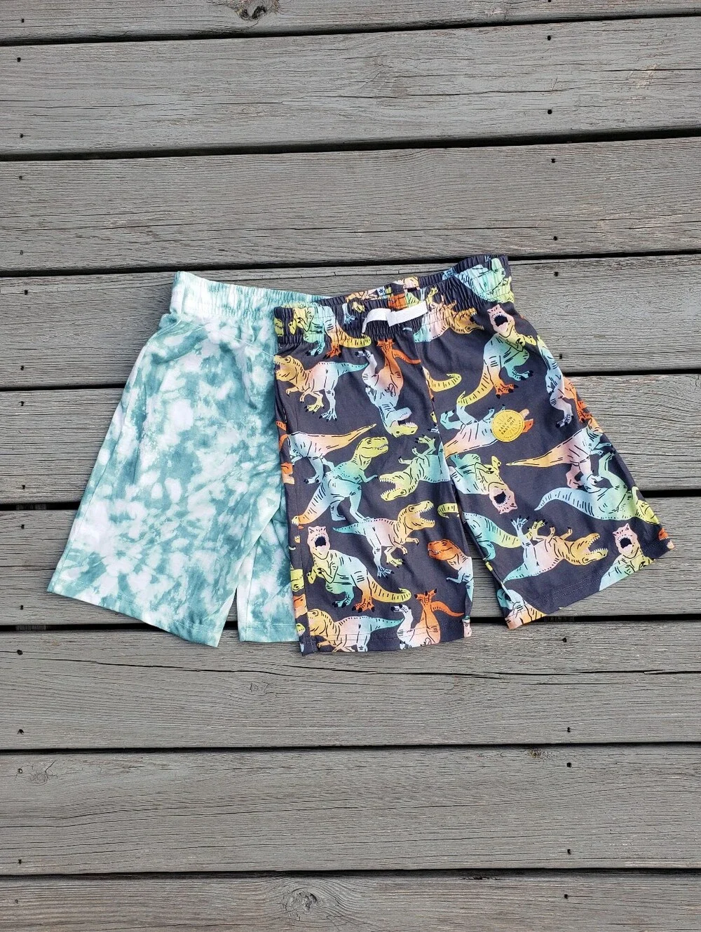 Cat & Jack Dinosaur & Tie-Dye Shorts Size Medium 8 - 10